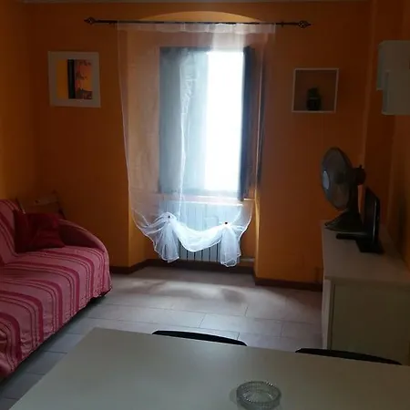 Casa Vacanze Dei Ghibellini Apartment *